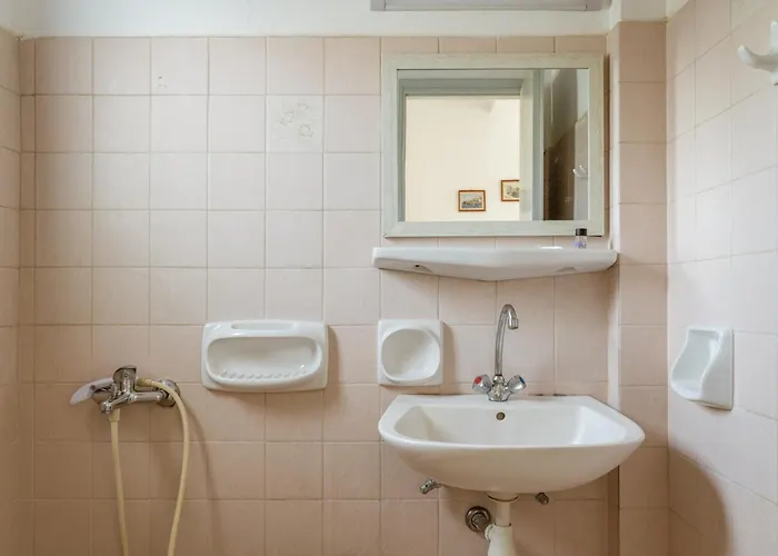 Perasma Studios 10 度假居 *